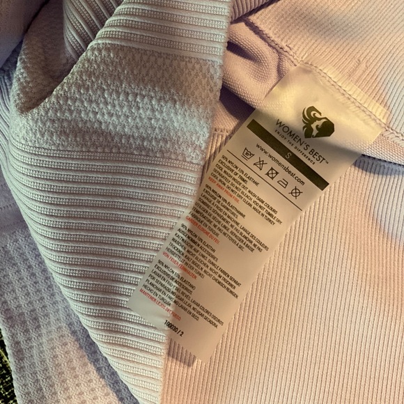 Women’s Best Power Seamless in Violet - Picture 5 of 5